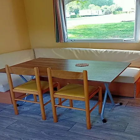 Camping Location Mobil-home, 2 Chambres, Terrasse - Api-1-52-1732 Sainte-Reine-de-Bretagne